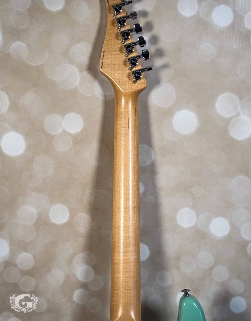 Suhr Classic S Antique HSS Maple Surf Green