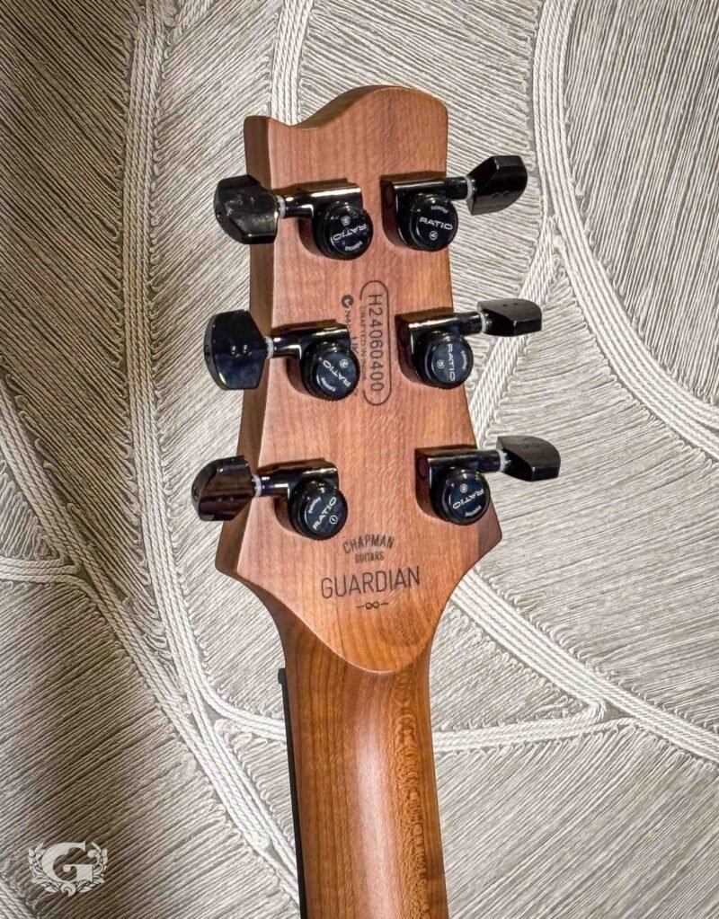 Chapman Guitars Guardian Cyber Gold Metallic