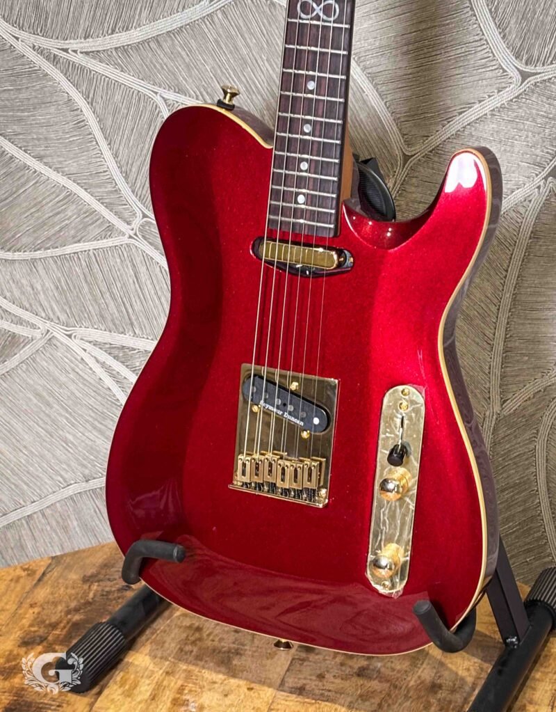 Chapman Guitars Lawmaker Classic Hollywood Red