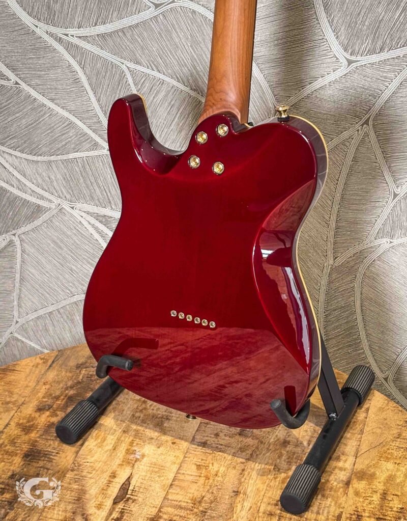 Chapman Guitars Lawmaker Classic Hollywood Red
