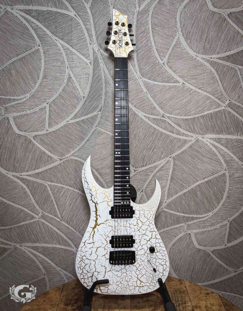 Schecter USA Sunset Extreme White and Gold Satin Crackle