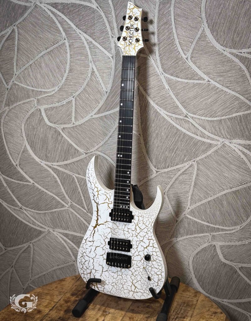 Schecter USA Sunset Extreme White and Gold Satin Crackle