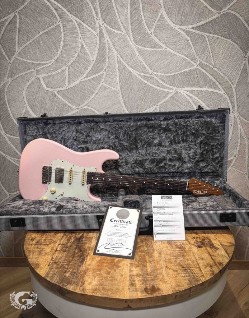 Schecter Traditional USA Wembley HSS - Shell Pink