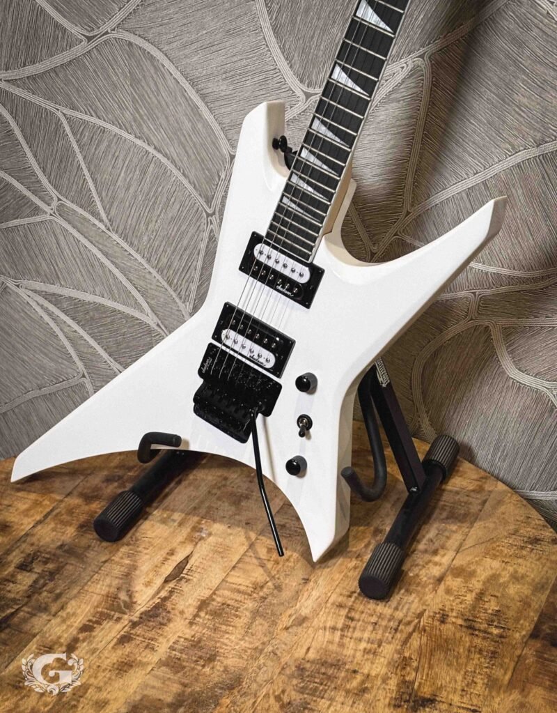 Jackson JS32 Warrior Snow White
