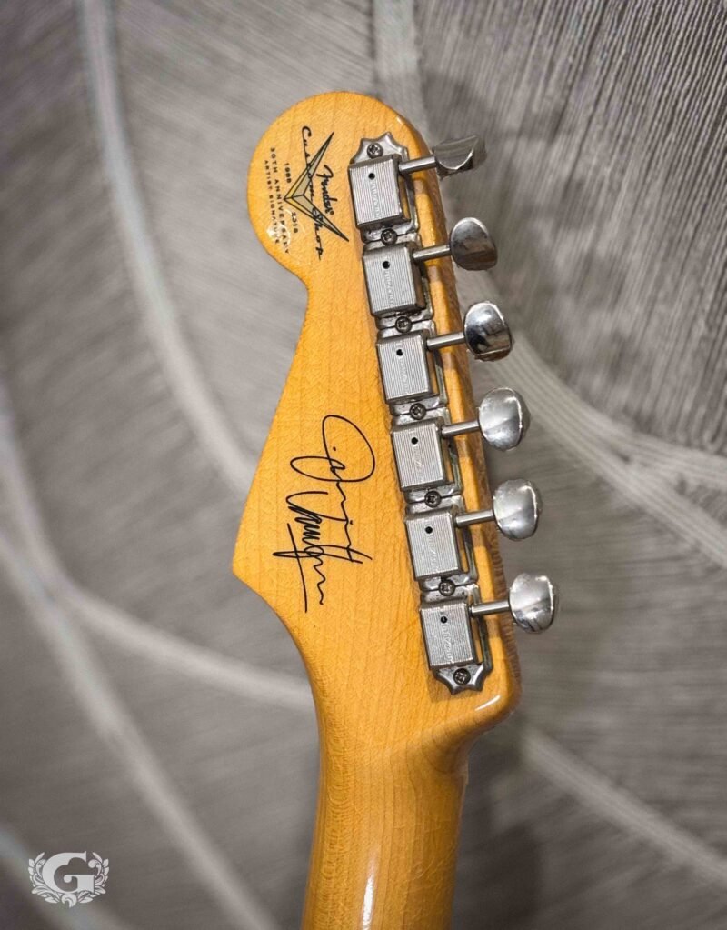 CS_56_Jimmy_Vaughan_Signature_Strat-7 Fender Custom Shop Jimmy Vaughan Signature 1956 Stratocaster Wide-Fade 2-Color Sunburst / OCCASION