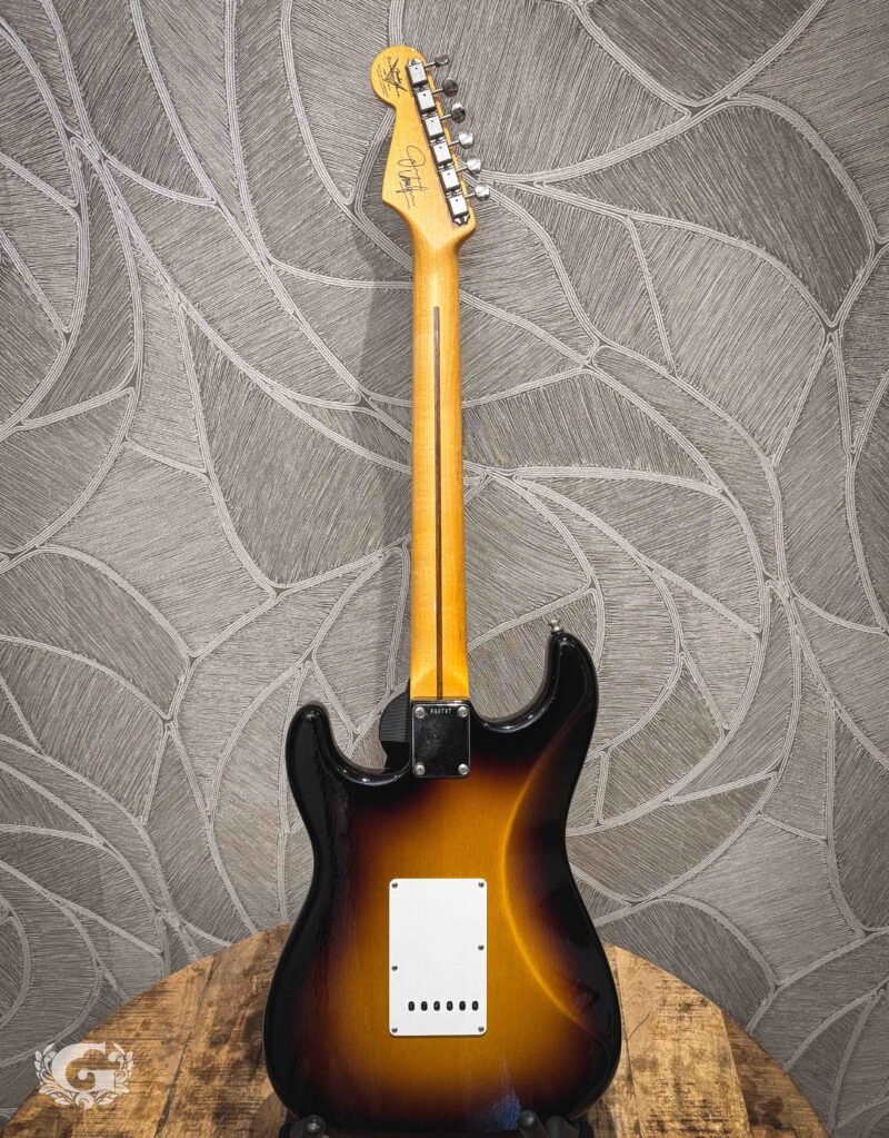 CS_56_Jimmy_Vaughan_Signature_Strat-8 Fender Custom Shop Jimmy Vaughan Signature 1956 Stratocaster Wide-Fade 2-Color Sunburst / OCCASION