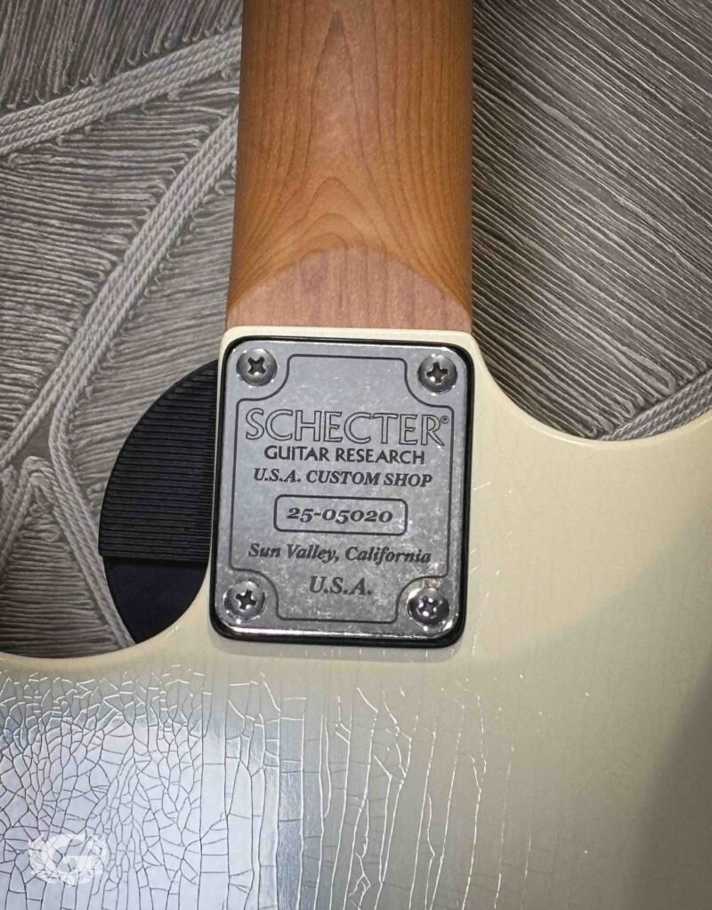 Schecter USA Sunset Custom Wembley HH Vintage White Aged Nitro