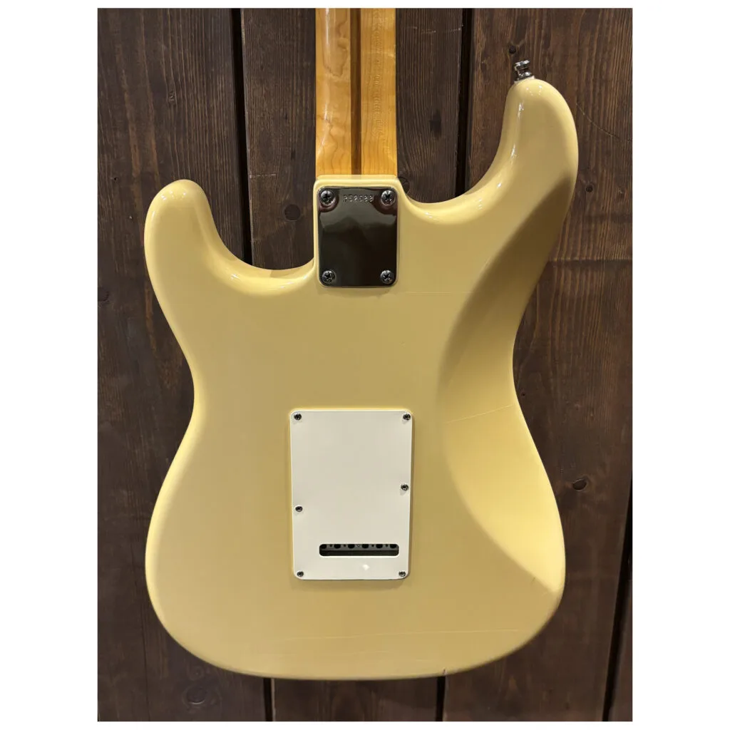 Fender Custom Shop Custom Deluxe Stratocaster Desert Sand
