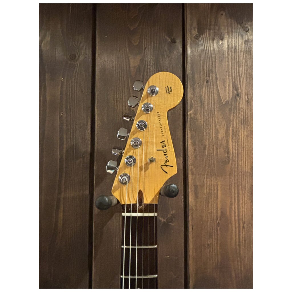 Fender Custom Shop Custom Deluxe Stratocaster Desert Sand